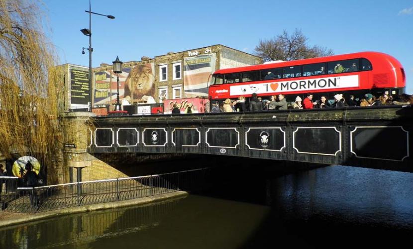 Camden Lock bridge towards Chalk Farm