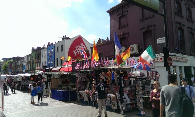 Invernes Street shopping market